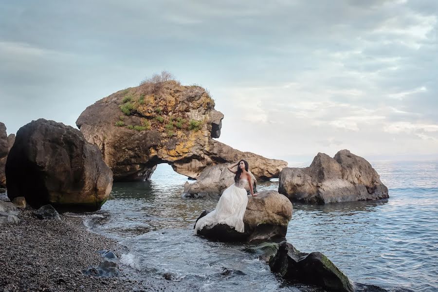 Fotograful de nuntă Valeriya Kasperova (4valerie). Fotografia din 15 august 2022