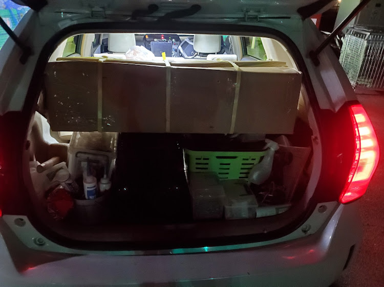 プリウスαの治安の良い車・ノーマルですが何か？・ﾎﾟﾁﾎﾟﾁ((꜆꜄ ˙꒳˙)꜆꜄꜆ﾎﾟﾁﾎﾟﾁに関するカスタム事例の投稿画像5枚目