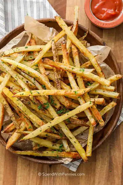 Baked Salted Fries (With Low Calories Dip)