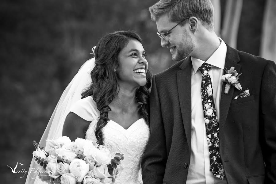 Wedding photographer Verity Edgecombe (verity). Photo of 27 January 2019