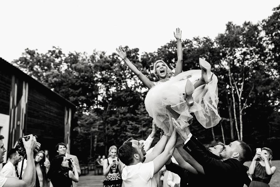 Fotografo di matrimoni Anton Blokhin (totonophoto). Foto del 30 settembre 2018