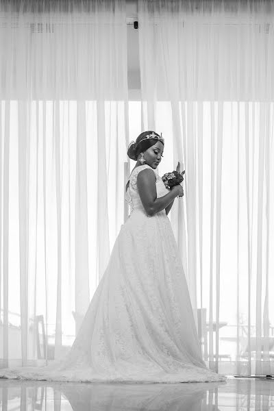 婚礼摄影师Ian Kafuna（kafuna）。2月15日的照片