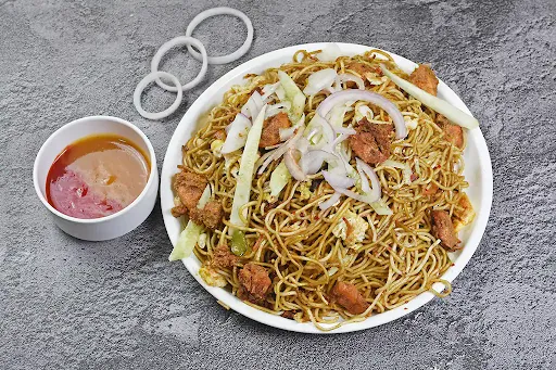 Double Egg Chicken Chowmein