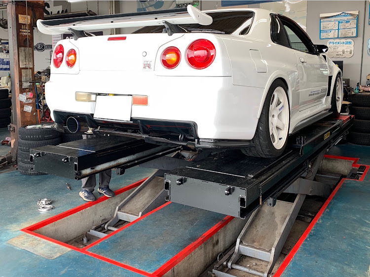 スカイライン GT-Rのホイール交換・洗車に関するカスタム事例の投稿画像1枚目