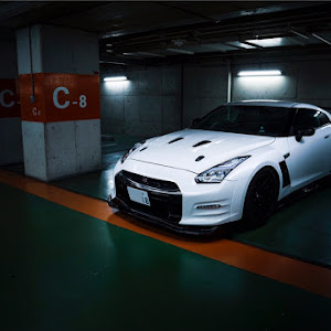 NISSAN GT-R R35