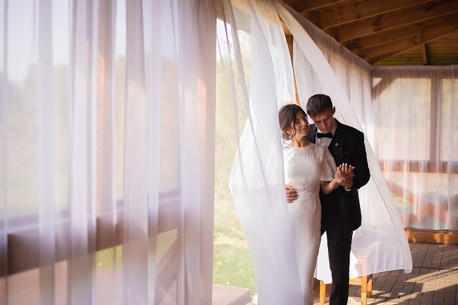 Fotógrafo de casamento Ekaterina Lazovik (katerinalazovik). Foto de 30 de março 2021