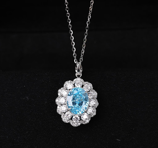 Title 11, Ice Flower Blue Elegant Cool 925 Silver Clavicl...