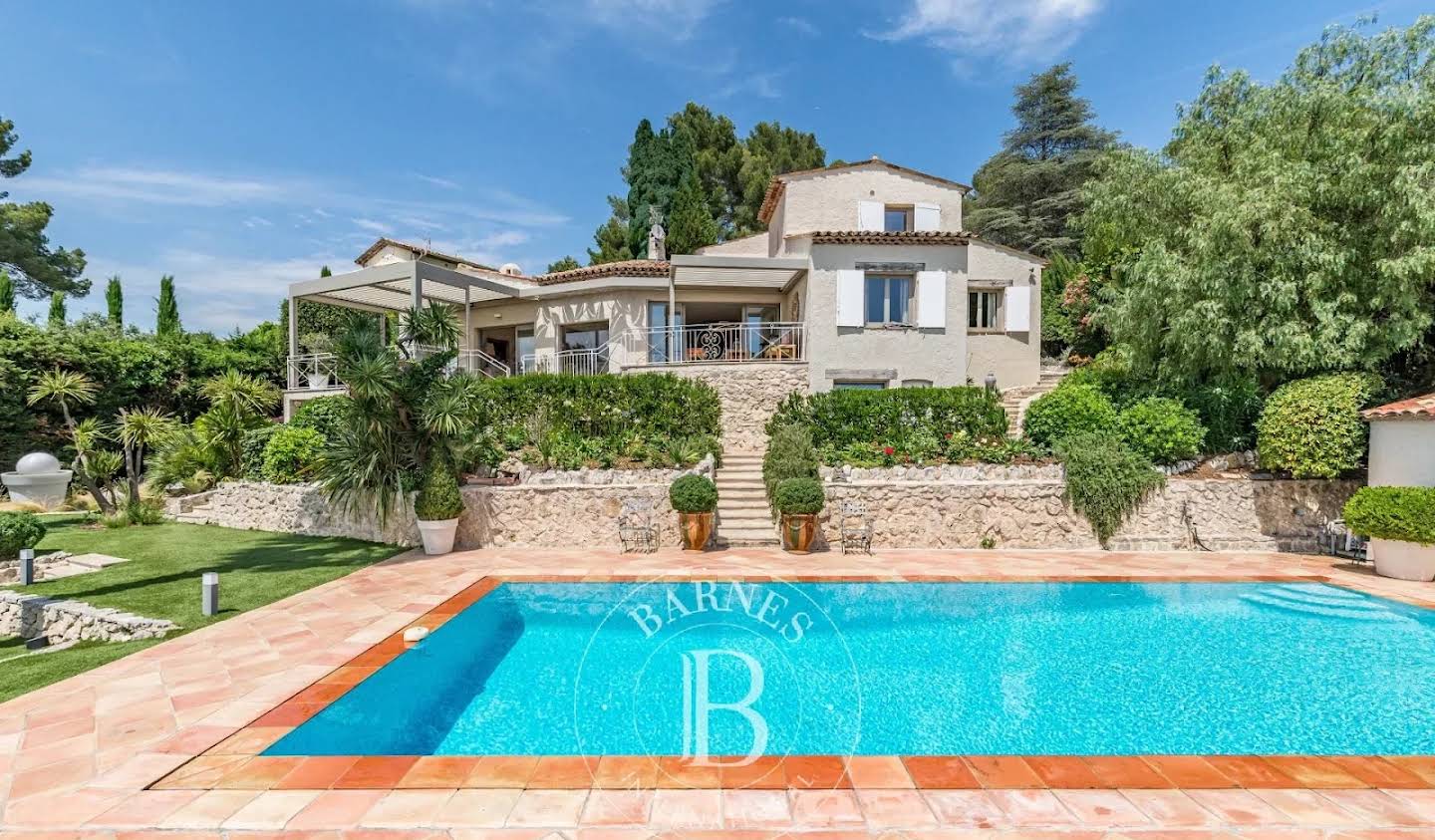 Villa with pool and garden Roquefort-les-Pins