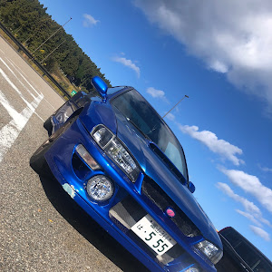 インプレッサ WRX STI GC8