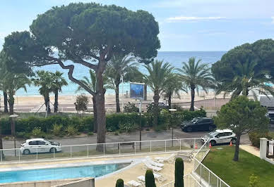 Apartment with terrace 2