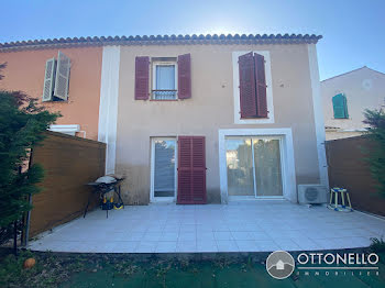 maison à Roquebrune-sur-Argens (83)