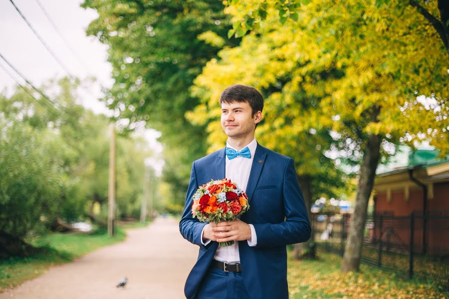 Fotógrafo de bodas Yuliya Savinova (jivashka). Foto del 12 de enero 2018