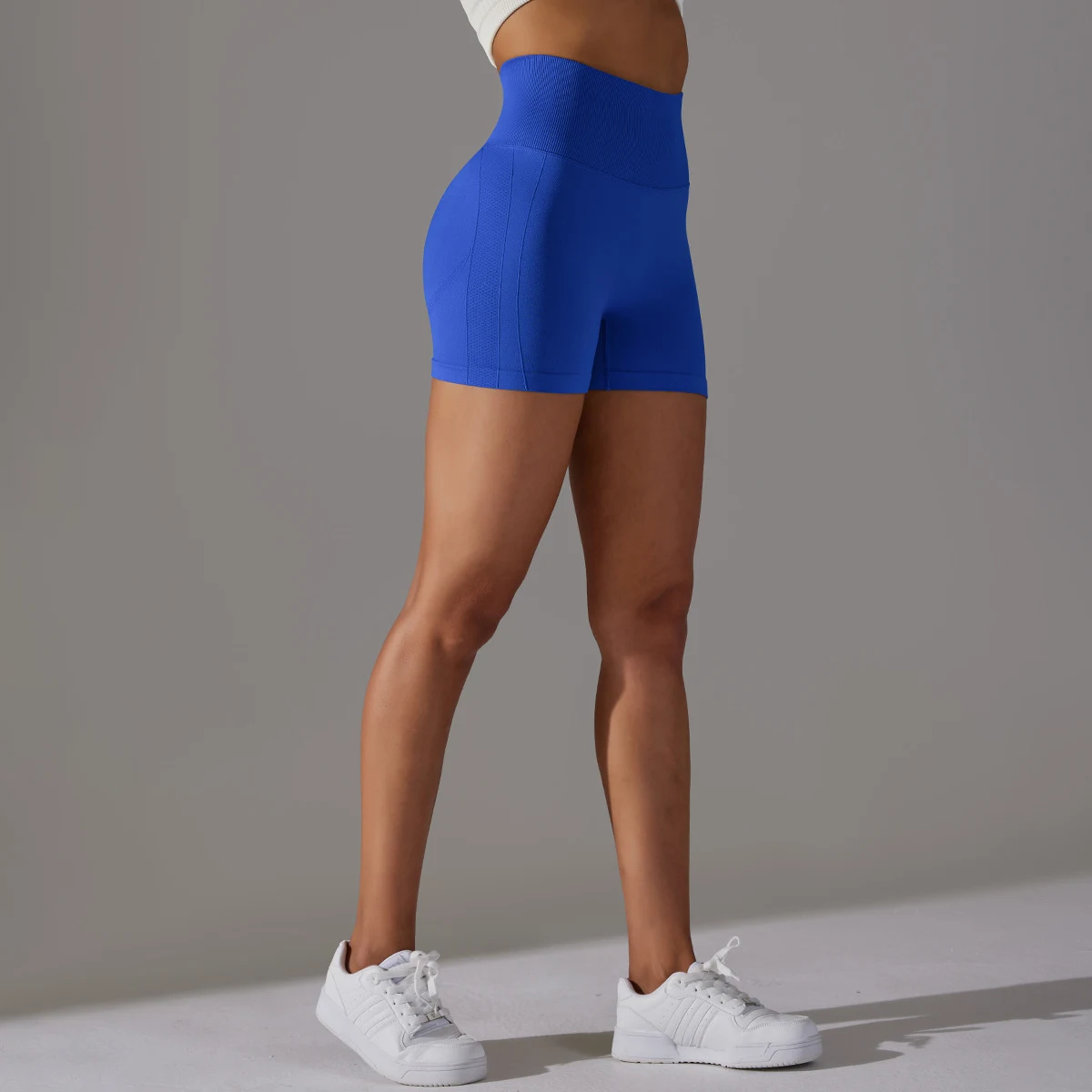 Title 34, Naadloze yoga shorts met hoge taille, buikcorri...