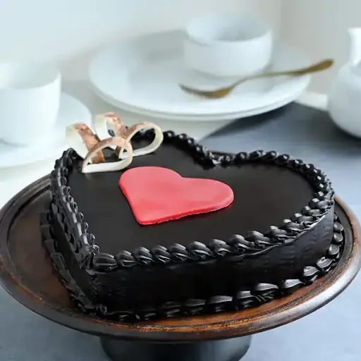 Heart Shape Chocolate Truffle Cake