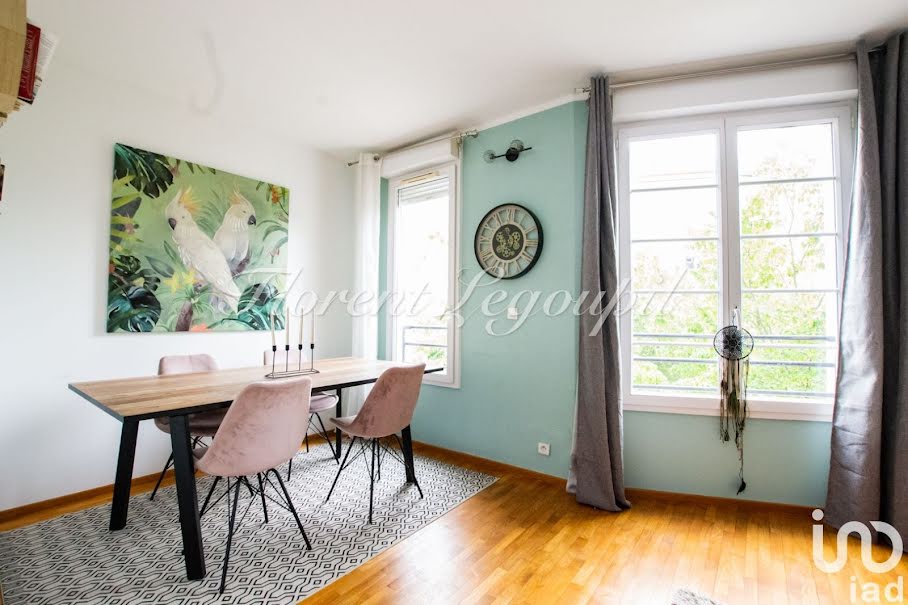 Vente appartement 3 pièces 63 m² à Saint-Germain-en-Laye (78100), 315 000 €