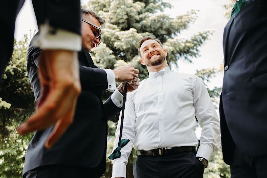 Fotógrafo de casamento Krzysia Kowerczuk (krfoto). Foto de 30 de novembro 2023