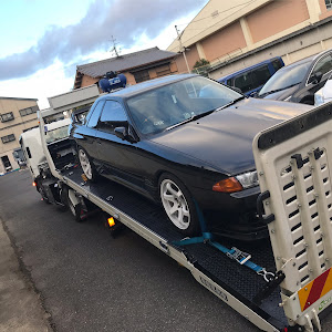 スカイライン R32