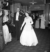 Queen Elizabeth II in the Norman Hartnell gown at the premiere of 'Lawrence of Arabia' in 1962.