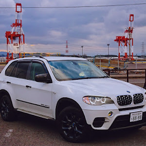 X5 E70