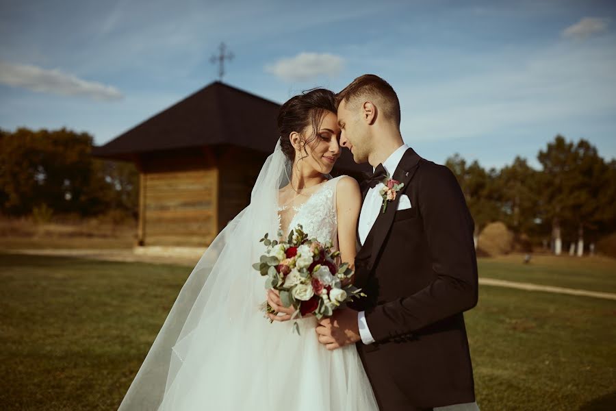 Wedding photographer Cecan Roman (romeo). Photo of 12 October 2019