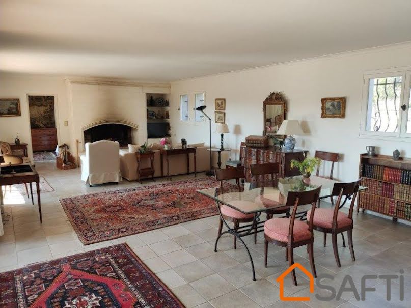 Vente maison 8 pièces 185 m² à Nimes (30000), 640 000 €