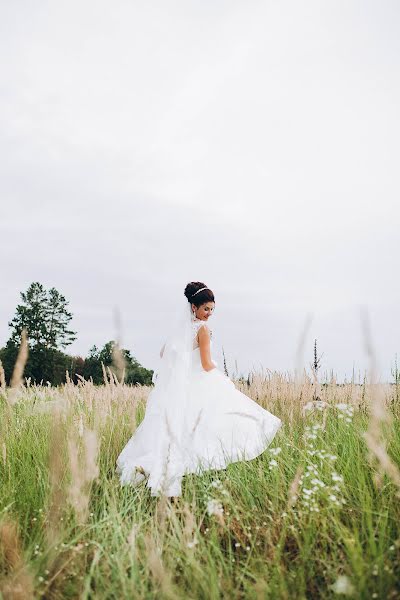 Fotografo di matrimoni Lesia Dubeniuk (lesych). Foto del 9 ottobre 2018