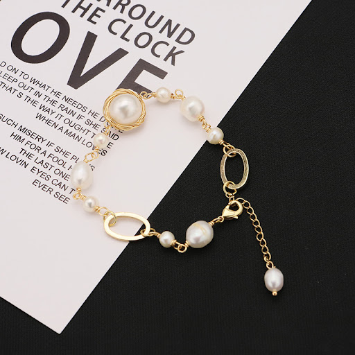 Title 3, Winding Irregular Metal Natural Freshwater Pear...