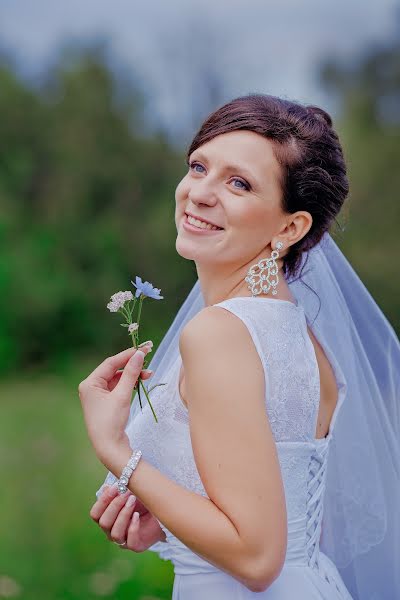 Bryllupsfotograf Ekaterina Yuzhakova (eyuzhakova). Bilde av 4 august 2014