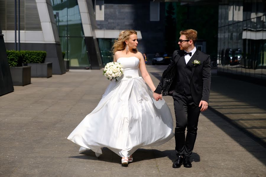 Wedding photographer Pavel Salnikov (pavelsalnikov). Photo of 10 August 2017