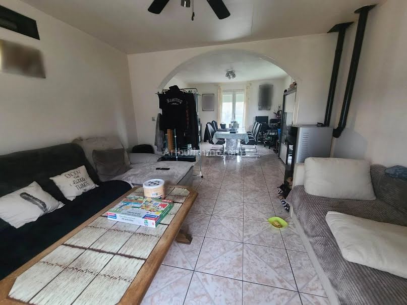 Vente maison 9 pièces 159 m² à Peronne (80200), 184 000 €