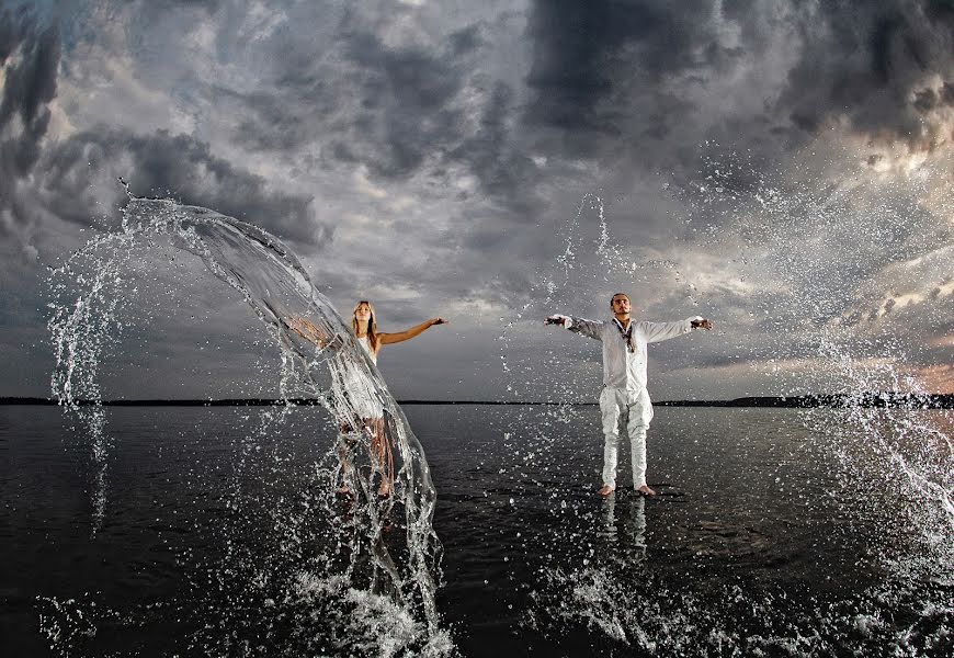 Fotógrafo de bodas Konstantin Tolokonnikov (tolokonnikov). Foto del 20 de marzo 2014