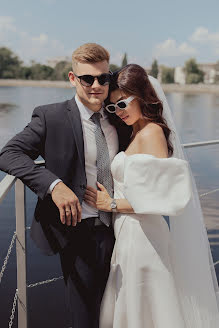 Wedding photographer Kristina Vyshinskaya (keytomyheart). Photo of 2 December 2022