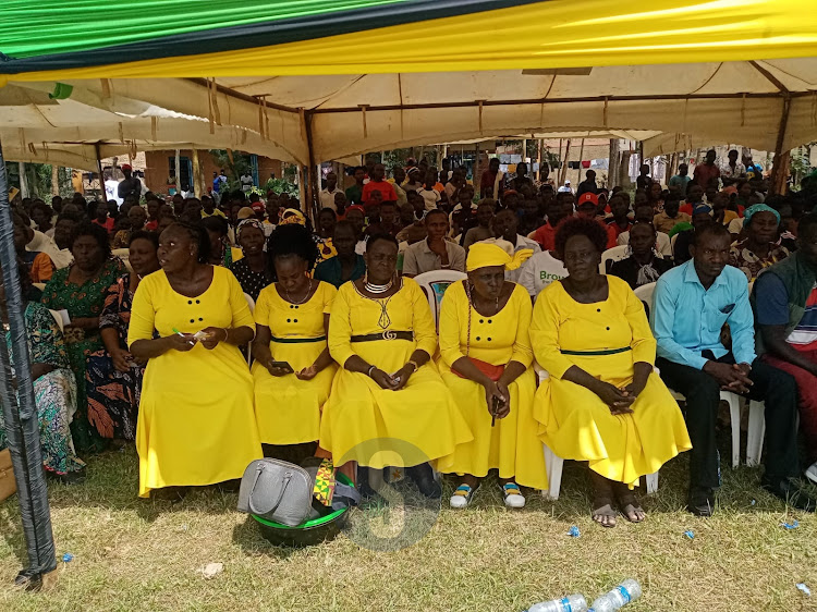 Women and other residents follow proceedings during the fund drive in Teso, Busia county on May 18, 2024