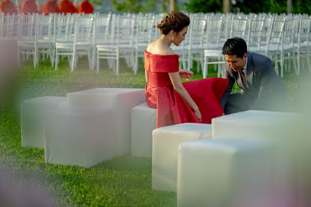 Fotógrafo de casamento Khampee Sitthiho (aramphabot). Foto de 1 de novembro 2023