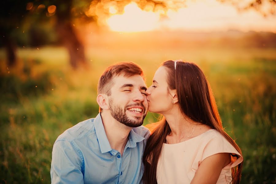 Fotografo di matrimoni Maks Barabanov (inf1niti). Foto del 2 agosto 2014