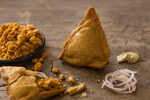 Soya Keema Samosa (3pc)