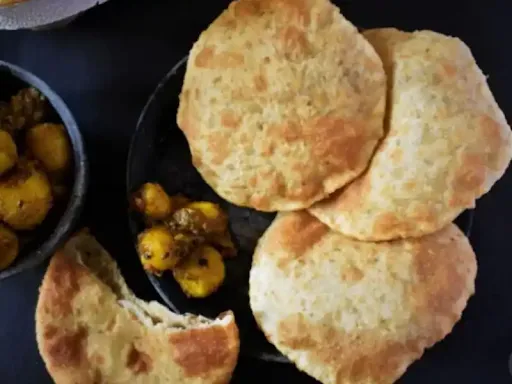 Stuffed Aloo Poori