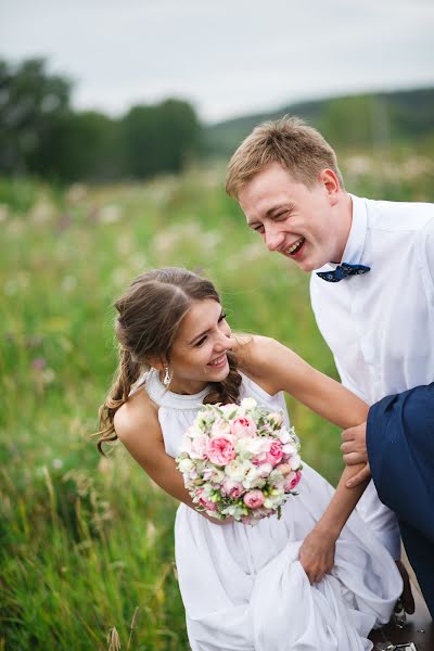 Wedding photographer Pavel Neunyvakhin (neunyvahin). Photo of 22 September 2014