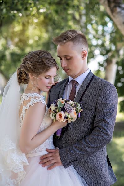 婚礼摄影师Elena Bolyukh（elenbo29）。2019 4月3日的照片