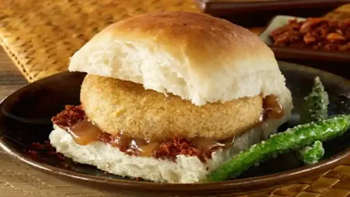 Schezwan Vada Pav