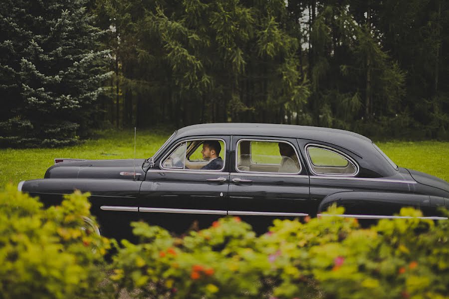 Fotógrafo de bodas Aleksandr Anpilov (3avideo). Foto del 26 de septiembre 2013