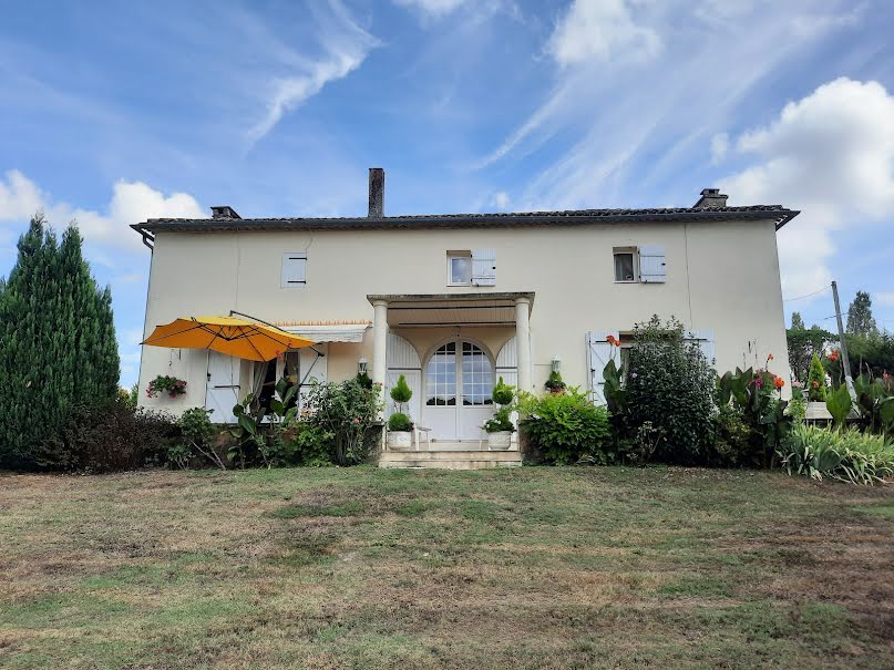 Vente maison 13 pièces 284.8 m² à Caubon-Saint-Sauveur (47120), 399 000 €