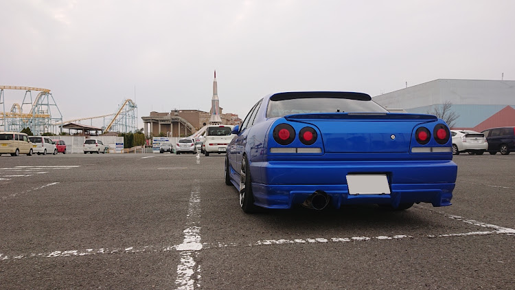 スカイラインのドライブ・マリーナシティ・休日の過ごし方に関するカスタム事例の投稿画像2枚目