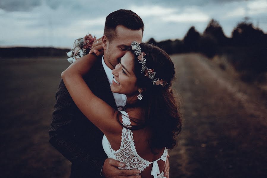 Fotógrafo de casamento Koko Karic (koko). Foto de 29 de janeiro 2019