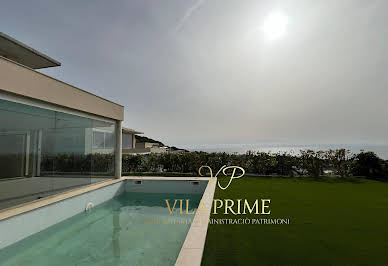 Property with pool 7