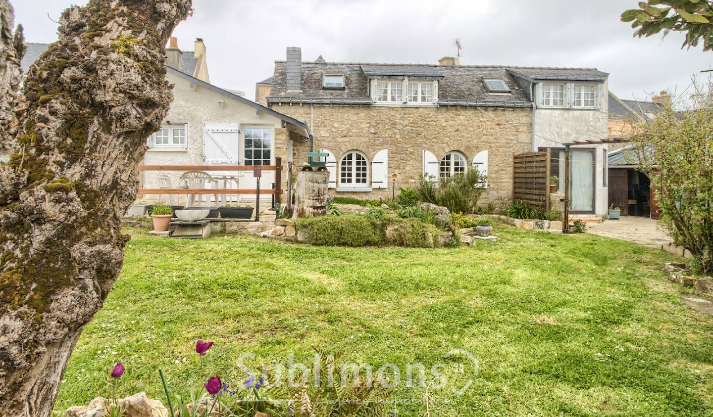 Maison avec terrasse Plouhinec