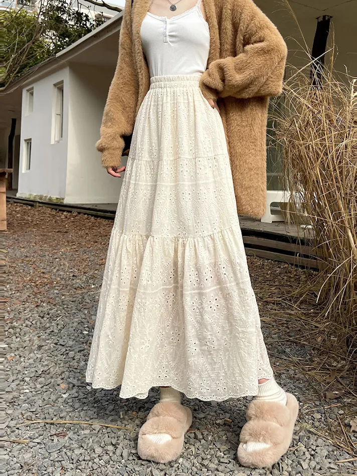 Vestido largo bordado de algodón puro con cintura elástica estilo retro francés, perfecto para un look elegante y cómodo.