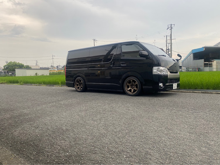レジアスエースバンのまっくすさんが投稿したカスタム事例の投稿画像1枚目