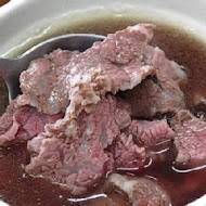 鴻品牛肉湯