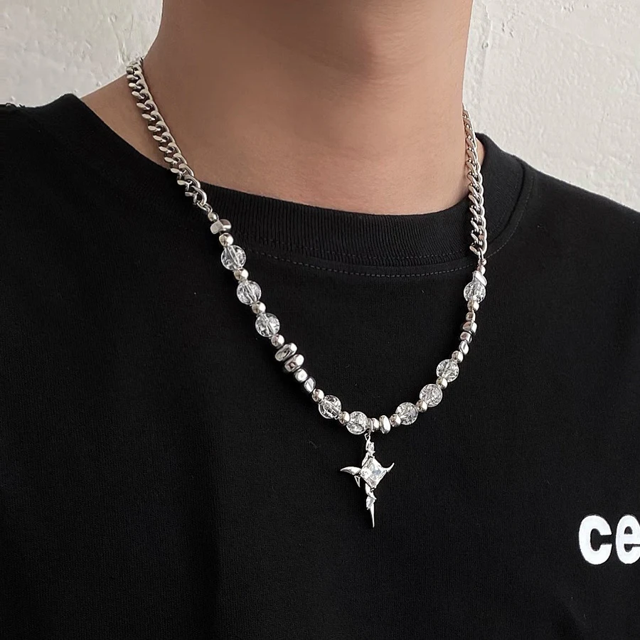 Colar Cruz Irregular Contas de Gelo Rachado Aço Titânio Design Único e Moderno, Perfeito para Expressar Estilo Pessoal, Resistente e Durável